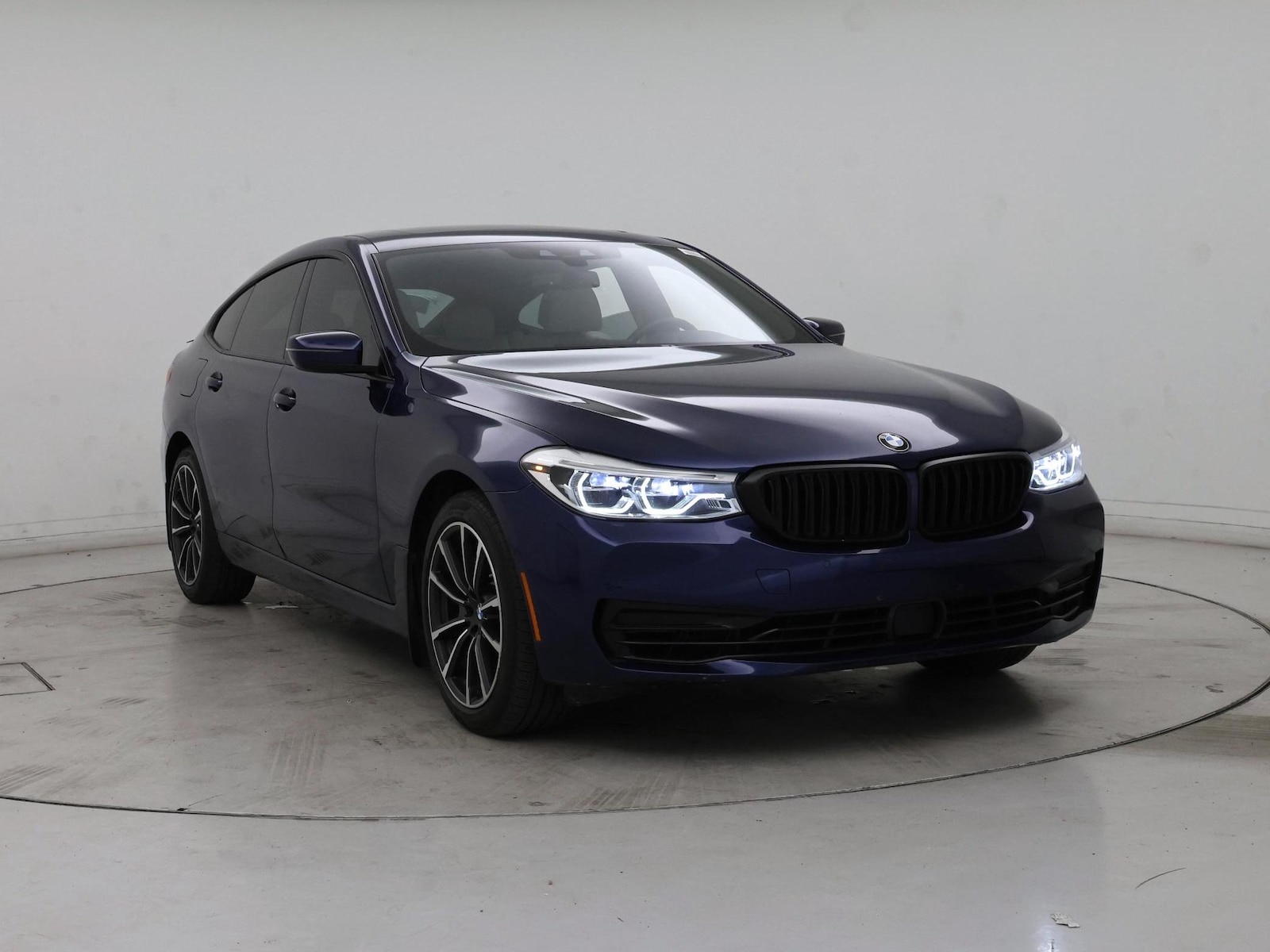 bmw 6 series gran turismo 2019 WBAJV6C56KBK08663 image bmw 6 series gran turismo 2019 WBAJV6C56KBK08663 image